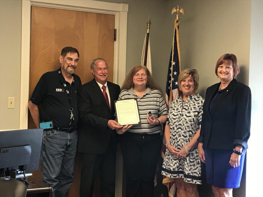 Muskingum+County+Commissioners+pose+for+a+photo+with+Raymond+and+Linda+Hoetger+while+holding+the+proclamation+making+September+2018+Prostate+Cancer+Awareness+Month+in+Muskingum+County.