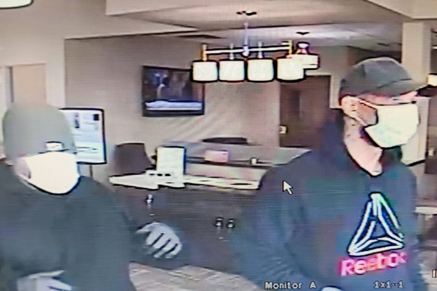 Attempted bank robbery suspects info released, police asking for publics help