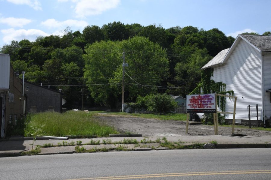 Former bar along Putnam Avenue demolished, community wants investment